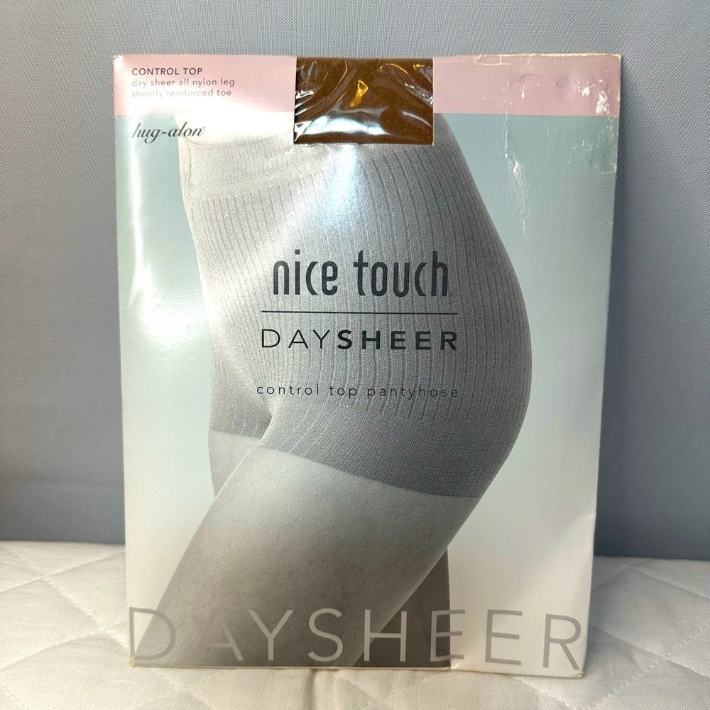 Nice Touch Control Top Reinforced Toe Day Sheer Pantyhose Hosiery Brown Size Reg